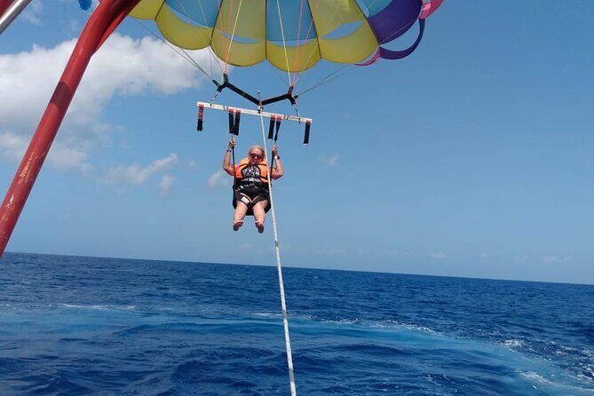 15-minute Private Parasailing Experience in Cozumel - What’s included (and what you’ll pay separately)