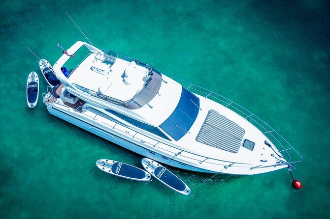 4 Hour - 47' Azimut, Tulum, Playa del Carmen, Riviera Maya - Paddle boards and music: making the yacht time feel like yours
