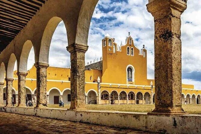 5-Day Riviera Maya and Yucatan Tour, Mexico - Day 3: Uxmal’s Ruins, Choco Story, and Hacienda Yaxcopoil in One Day