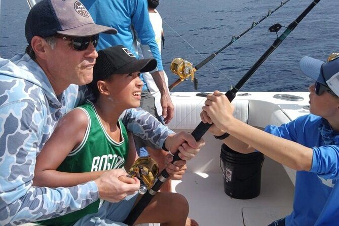 6 Hour Private Fishing Tour in Puerto Aventuras Riviera Maya - The private setup: $875 per group (and why that can be smart)