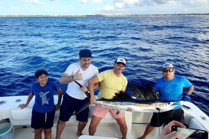 6 Hour Private Fishing Tour in Puerto Aventuras Riviera Maya - Sea conditions and why this trip still feels worth it
