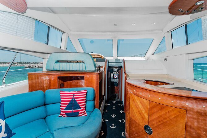 8-Hour Private 50' Azimut 2-Stop Tour to Cozumel Beach w/Food, Drinks & Snorkel - Key things that make this yacht day worth your time