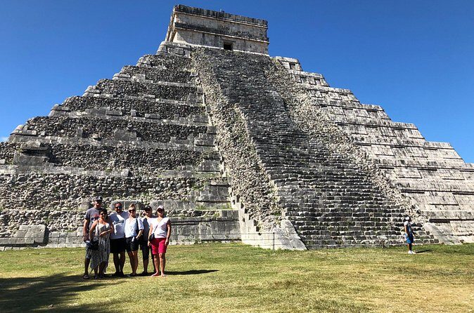 Archeological Tour in Tulum, Coba and Chichen Itza - Food and comfort: buffet dinner, umbrellas, and staying sane