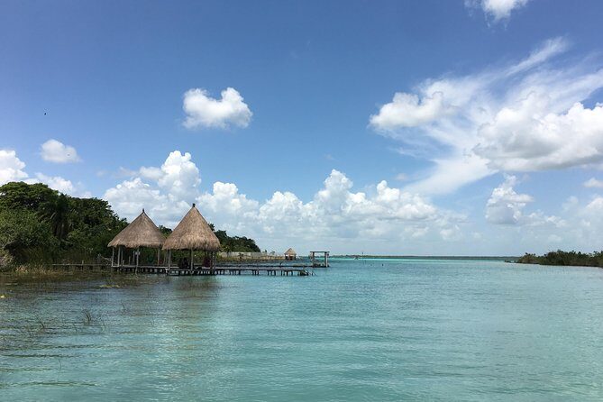 Bacalar Deluxe - Why Bacalar Lagoon feels different from typical beach days