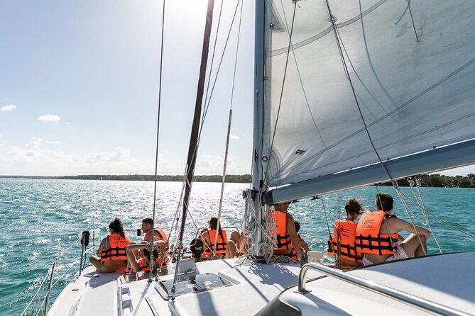 Bacalar Legends and Colors - Fuerte San Felipe Bacalar: fort defenses and 18th-century context