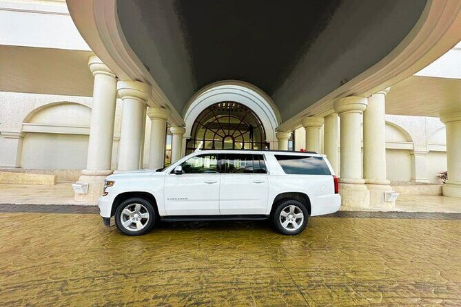Cancun Airport: Private Transfers From/To Akumal Half Moon Bay - Price and value: what $95.54 per group really buys you