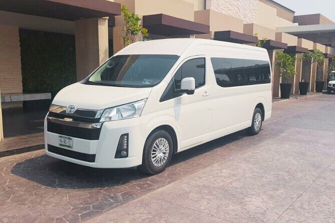 Cancun Airport: Private Transfers From/To Akumal Half Moon Bay - What to expect day-of: a simple, low-stress flow