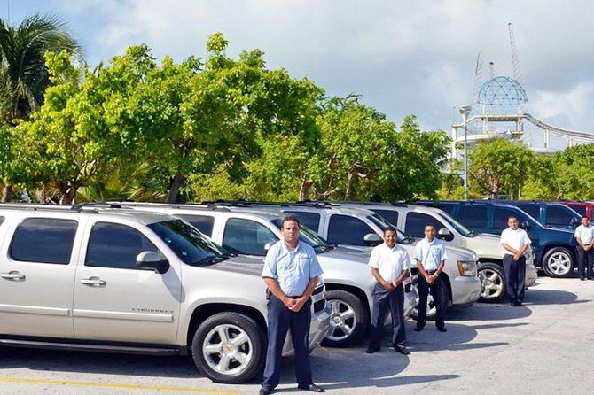 Cancun Airport SUV Service - The vehicle and driver details that affect your day