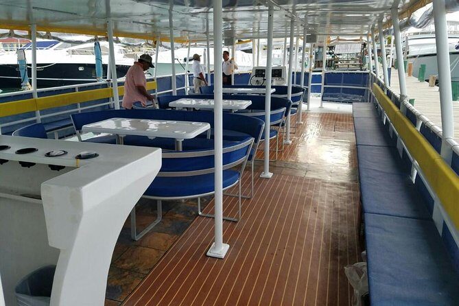 Catamaran Isla Mujeres Unlimited Departing from Playa del Carmen - Transfers, Group Size, and How to Avoid the Common Day-Trip Friction