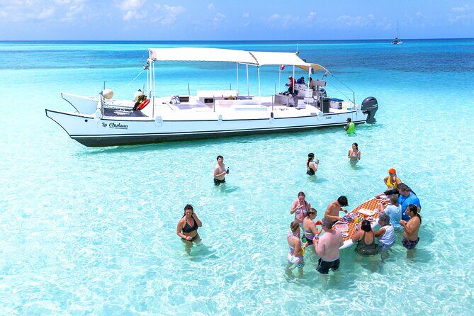 Catamaran Snorkeling to El Cielo and The Money Bar Beach Club - Should you book this Cozumel catamaran day?