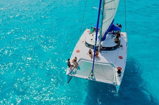 Catamaran Tour to Isla Mujeres Snorkeling with Buffet and Open Bar - Group size and vibe: what max 40 usually feels like