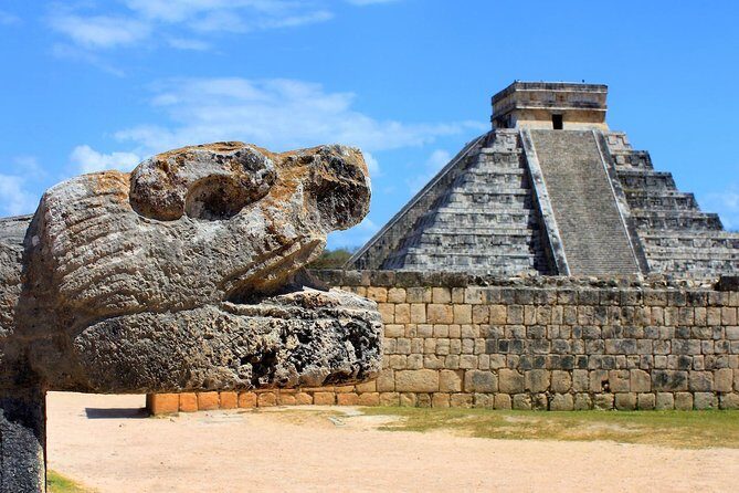 Chichen Itza Basic Tour: Sacred Cenote, Lunch, and Valladolid - Chichén Itzá and Sacred Cenote: the real reason this trip works