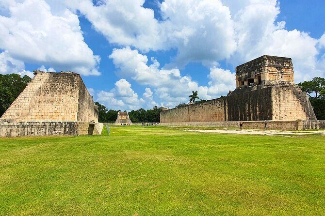 Chichen Itza Cenote and Valladolid in a Small Group - Cenote Noolha: your included swim break (plus the zipline option)