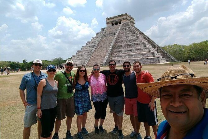Chichen Itza, Cenote and Valladolid, Lunch included,Private guide - Cenote Saamal: swim time plus a buffet lunch rhythm