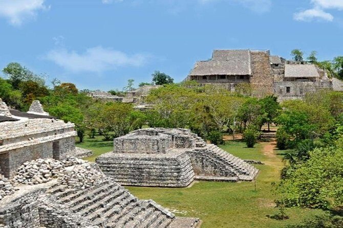 Chichen Itza, Cenote Hubiku and Ek Balam Reduced Group - The guides: clear Mayan context that makes ruins make sense