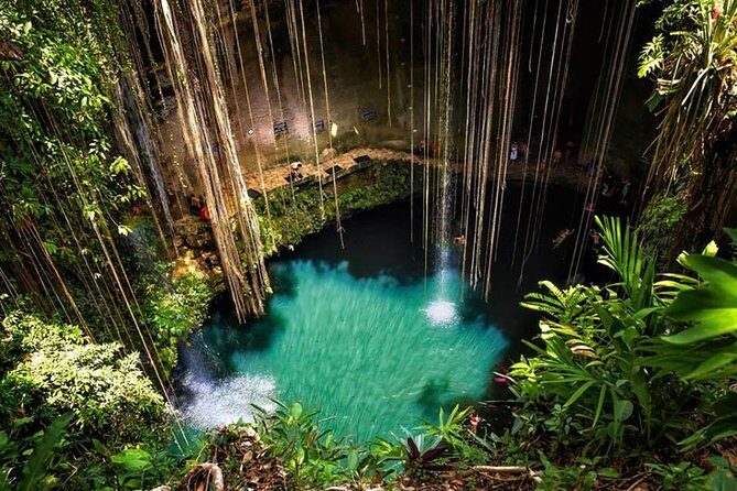 Chichen itza, Cenote Ik kil and Coba Reduced Group - Who should book this reduced-group Chichén–Ik Kil–Coba day