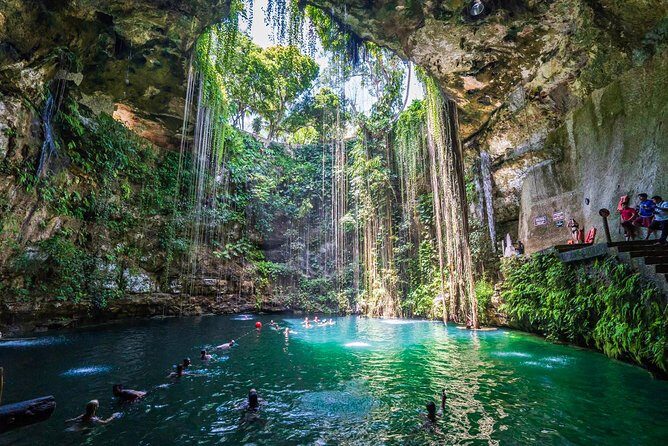 Chichen Itzá, Cenote Ik Kil, Valladolid Premium Reduced Group - Who this tour is great for (and where it may not fit)