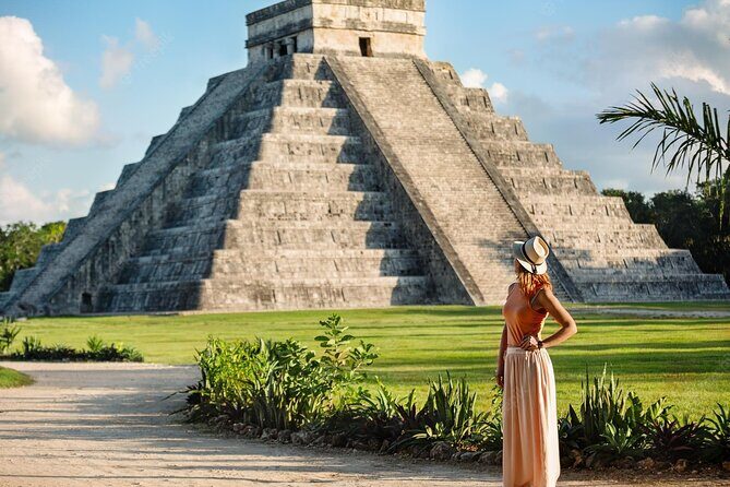 Chichen Itza Deluxe, 2 Cenotes tour From Playa del Carmen - Key things to notice before you go