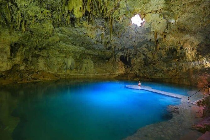 Chichen Itza FULL DAY TOUR - Valladolid: a quick burst of Mexican town energy