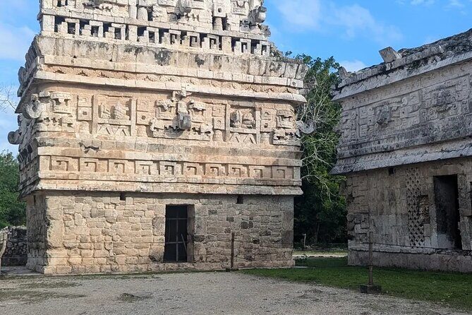 Chichen Itza, Suytun and Ikkil cenotes in One Day Tour! - Guides, Group Size, and the Pace of a 12-Hour Day