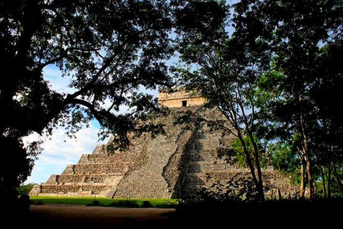 Chichen Itza the Mayan Wonder Tour from Cancun and Riviera Maya - Lunch and Drinks: Included, But Manage Expectations