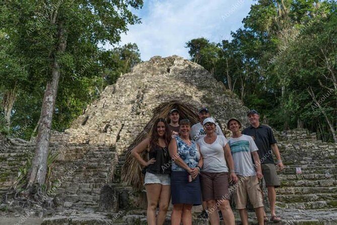Coba & Tulum – Private Mayan Ruins Tour with Certified Guide - The lunch stop is local (and it’s not a drink-free-for-all)