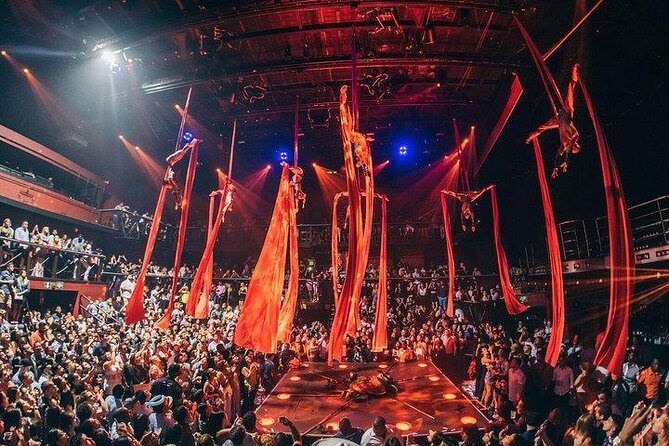 Coco Bongo Playa del Carmen New Year's Eve 2027 - Timing and meeting point: what 9:00 pm really means