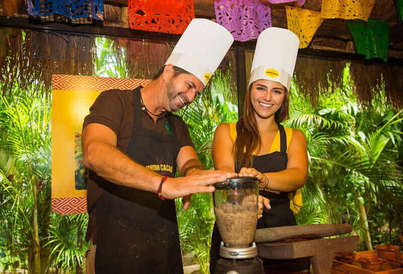 Cozumel: Chocolate Margarita Workshop with Mayan Recipe - Tastings Beyond the Bar: Handmade Tortillas and Cacao Samples