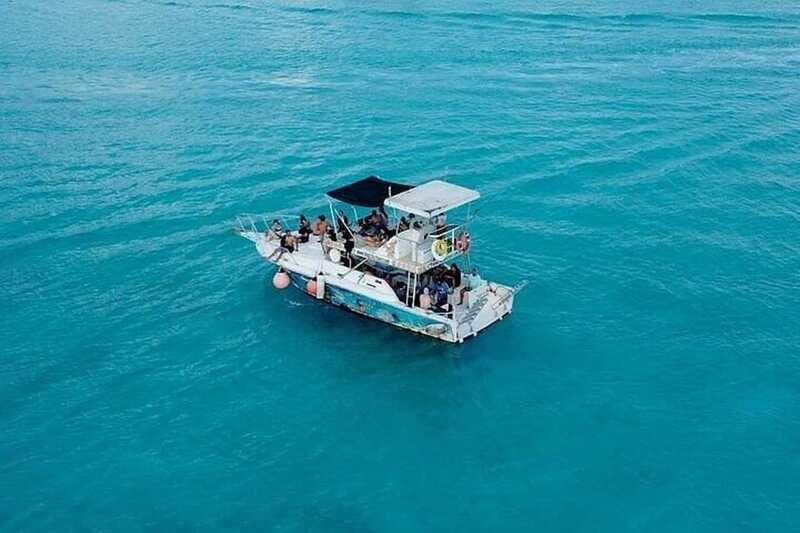 Cozumel: Glass-bottom Boat Snorkeling Adventure - El Cielo Sandbar: the starfish shallow-water moment