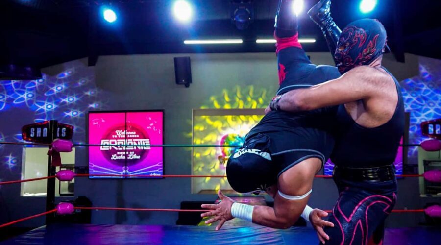 Cozumel: Mexican Wrestling Show with Tacos & Margaritas! - Entering Barriecito: Where to Meet and What to Bring