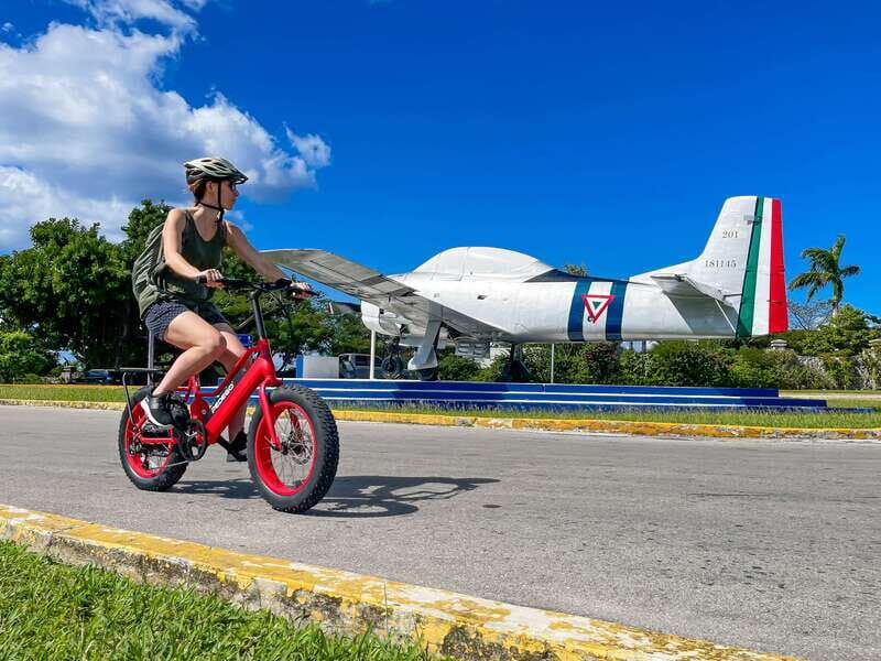 Cozumel: North Shore E-Bike Adventure & Beach Break - White sand beach break (plus lunch that isn’t an afterthought)