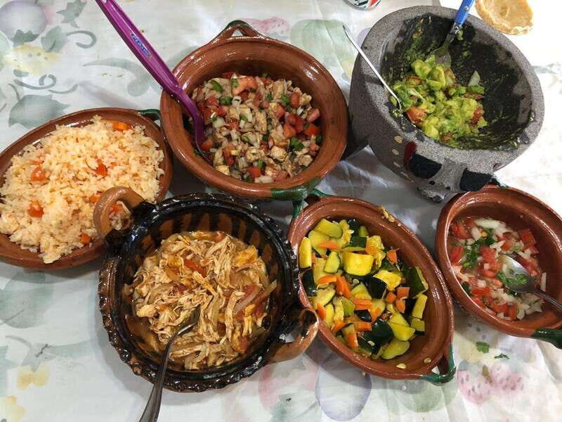 Cozumel: Private Cooking Class in a Family Kitchen - San Miguel market start: choosing produce like locals