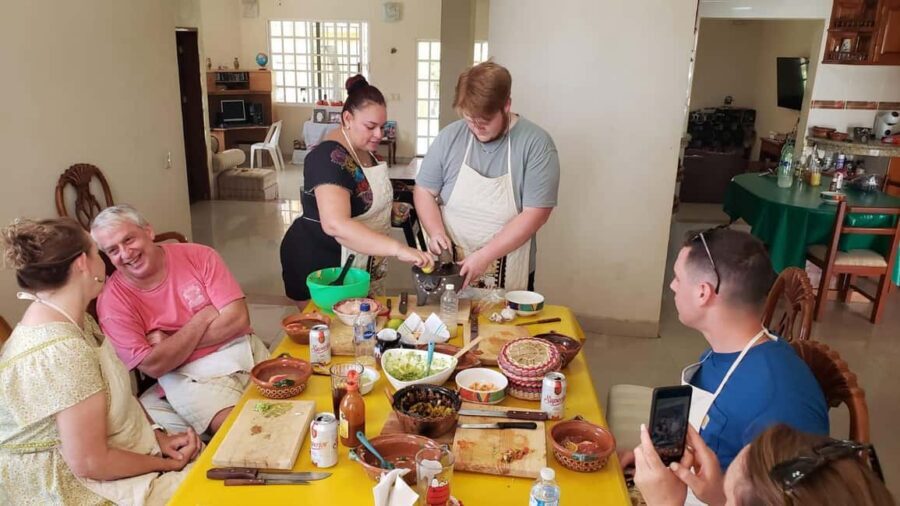 Cozumel: Private Cooking Class in a Family Kitchen - Who this tour fits best (and who should pick something else)