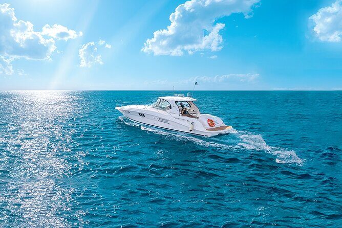 Cozumel Private Yacht and Snorkel with Lunch and Open Bar Onboard - What your day looks like on the water