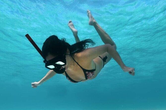 Cozumel Snorkeling Tour: Palancar, Columbia and El Cielo Reefs - Getting in the water: gear, floats, and how to stay sane in waves