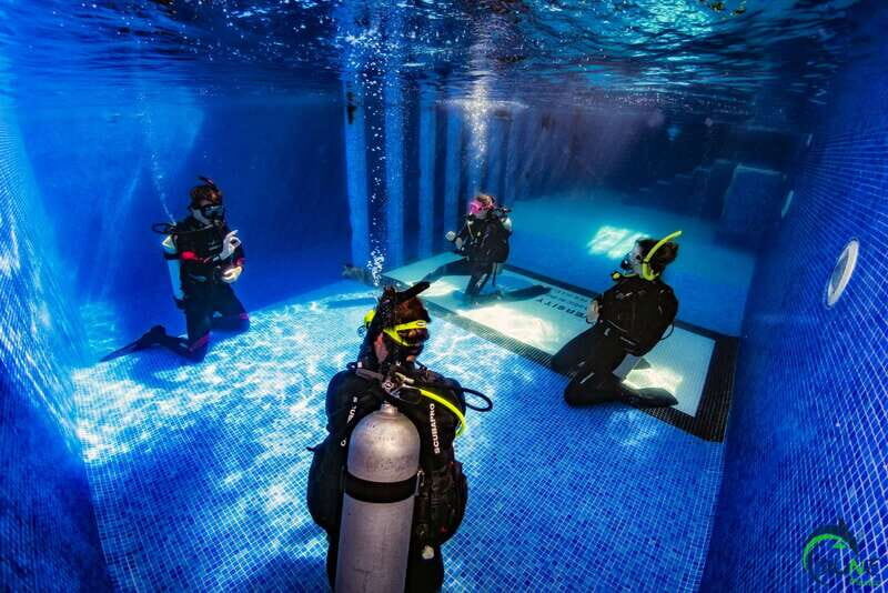Discover Scuba Diving in Playa del Carmen - 2 dives - Meeting point near NUMA: where to show up ready