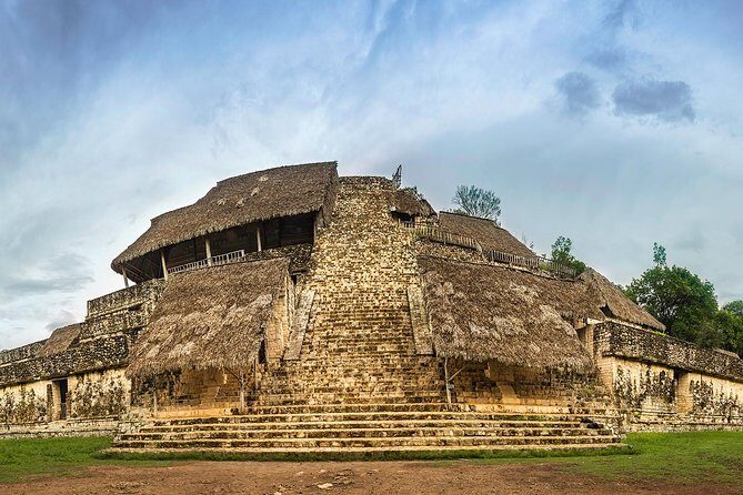 Ek Balam Majestic Mayan Ruins and Cenote Tour - Stop 1: Ek’ Balam ruins—guided story, then your own climb-time