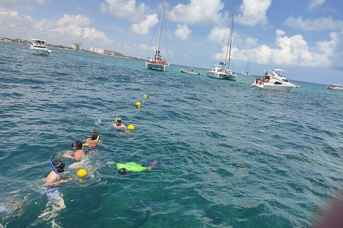 Fantastic Day Isla Mujeres Unlimited Catamaran from Riviera Maya - Beach club lunch and drinks: when “included” really matters