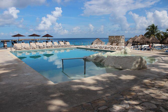 Fish Spa, Beach Break with Lounge Chairs, Umbrellas & Beach Area - Price and value in Cozumel (what you pay for, what you don’t)