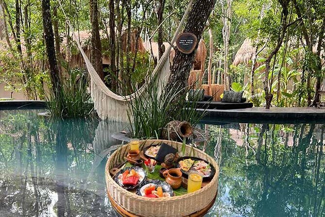 Floating Breakfast+Cavern Tour includes entrance to the cenote-Temazcal - Floating gourmet breakfast: the photo moment that also tastes good