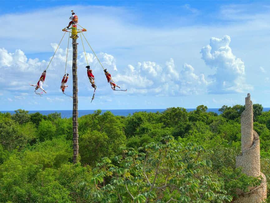 From Riviera Maya: Xcaret Park All-Inclusive - The Evening Anchor: Xcaret Mexico Spectacular