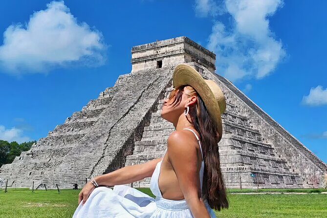 Full Day Chichen Itza, Cenote and Valladolid Complete Tour - Chichén Itzá With El Castillo: What a Real Guide Adds