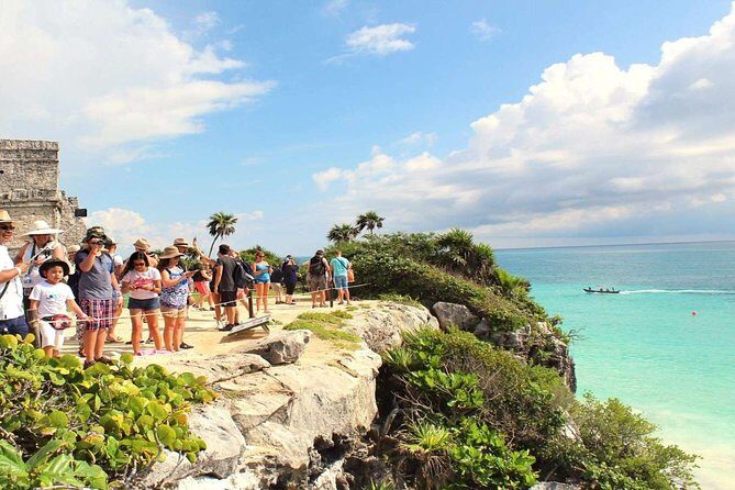 Full-Day Tulum Expedition and Rio Secreto Adventure - Lunch, snacks, and drinks: why this matters on a long day