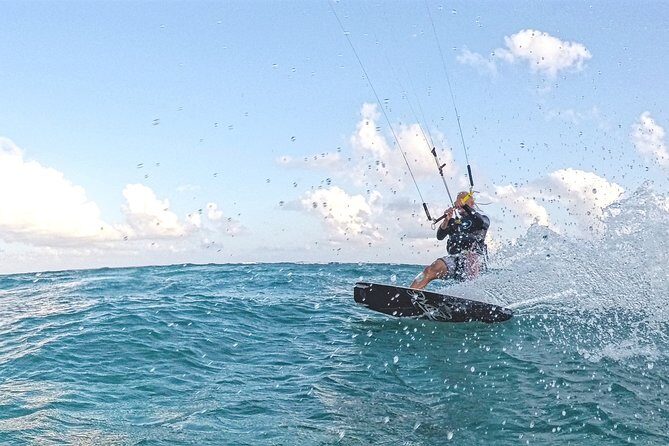 Group Kiteboarding Lesson in Tulum - Into the water: body drag upwind, power strokes, and first water starts