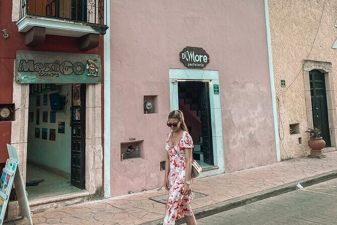 Guided Trip to Chichen Itza, Cenote Saamal, Buffet and Valladolid - Buffet lunch and the chocolate stop: good food, possible heat