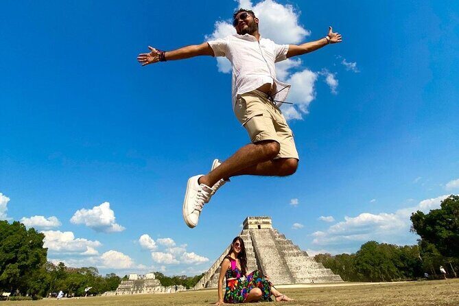 Guided Trip to Chichen Itza, Cenote Saamal, Buffet and Valladolid - Road time to Chichen Itza: plan for the long van stretch
