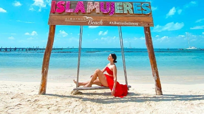 Isla Mujeres Plus Experience Catamaran Tour + Snorkel+Lunch - Should you book the Isla Mujeres Plus catamaran tour?
