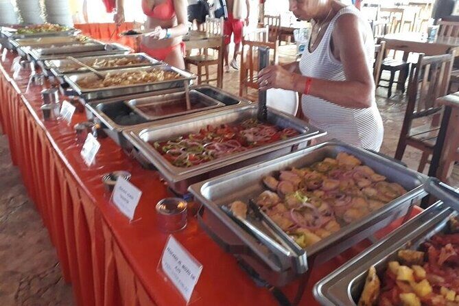 Isla Mujeres Unlimited Catamaran! Drinks, Fun & Party From Playa Del Carmen - Free Time on Isla Mujeres: Streets, Murals, Photos, and Shopping