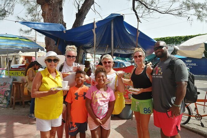 local walking food tour Inlakech Playa del Carmen - Getting to ADO Terminal Turística (Quinta Avenida 141) Without Stress