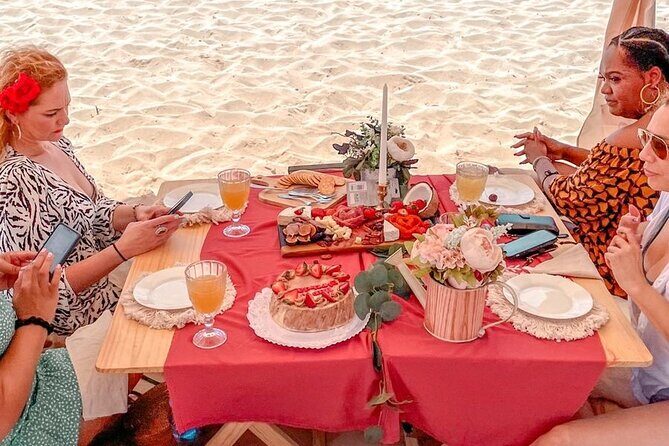 Luxury picnic on the beach - Luxury beach picnic in Playa del Carmen: what it’s actually like
